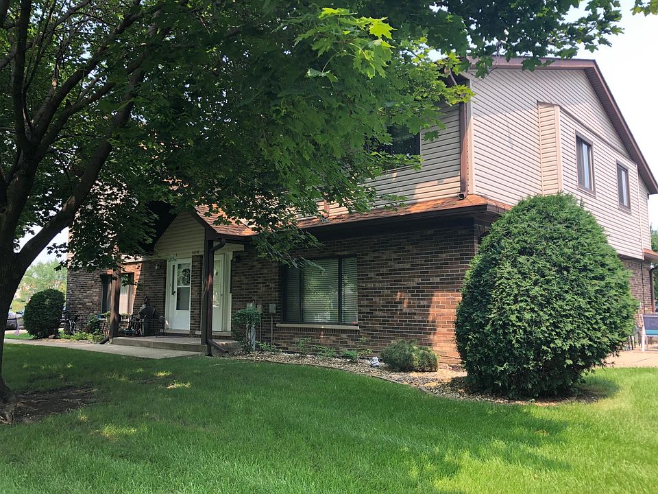 1st image of 16140 S Apple Ln #4