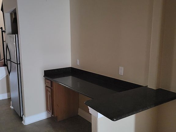 5th image of 1127 Treme St