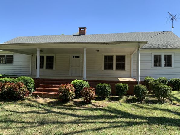 South Burson Avenue Farmhouse 7 Units - 298, Bogart, 298 S Burson Ave, Bogart, GA 30622