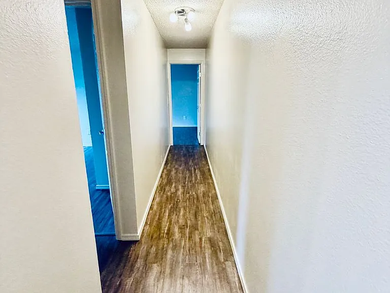 5913 Rainier Ave S — Photo 11