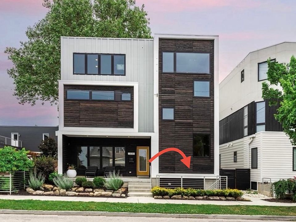 1st image of 2051 W 19th St #Lwr