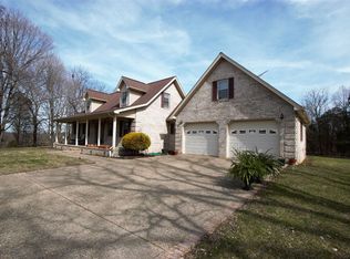 1900 Garrett Rd, Brandenburg, KY 40108