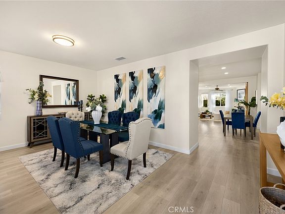 3rd image of 856 Williams St