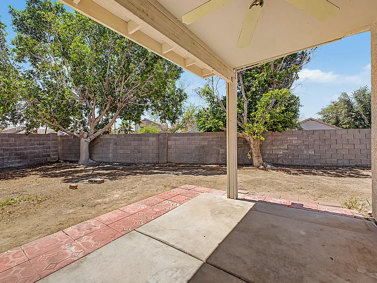 15169 N 90th Ln — Photo 31