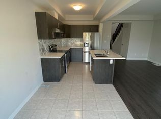 57 Sycamore St, Welland, ON L3C0H8