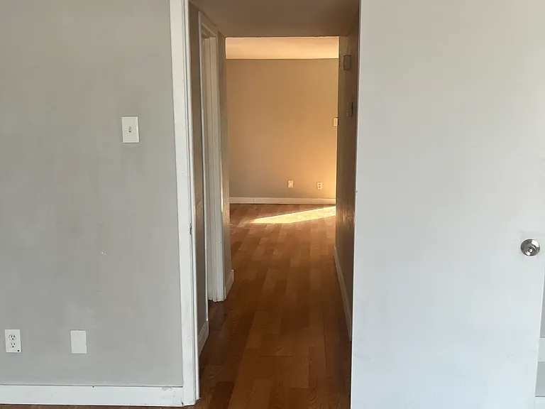 4429 Bowser Ave #105 — Photo 10