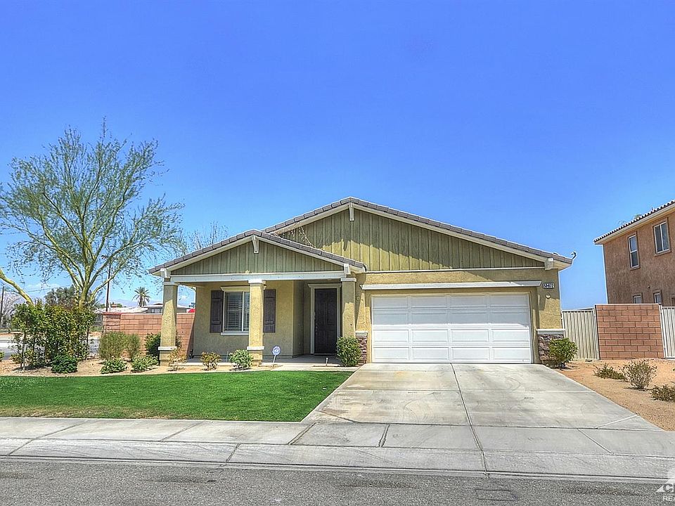 1st image of 53872 Amethyst Ct