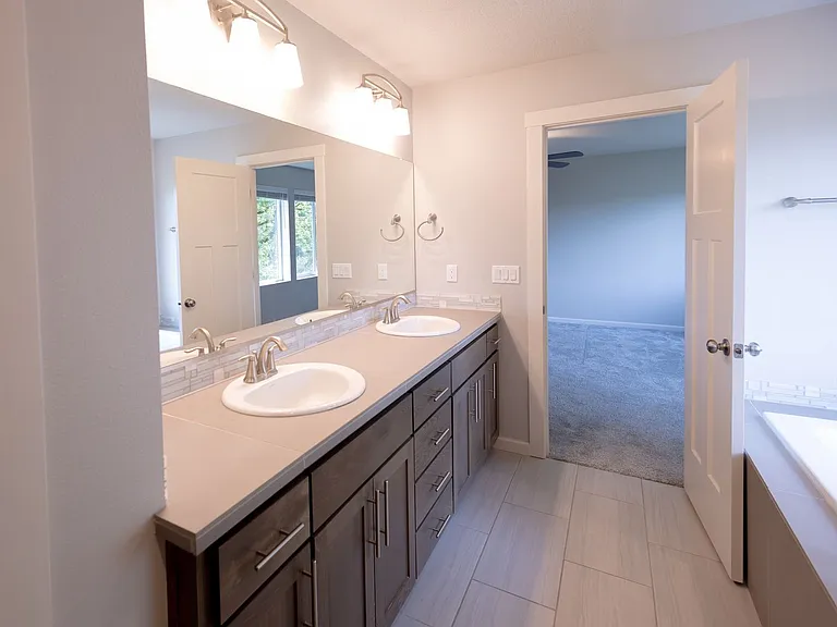 13309 NE 114th Way — Photo 12