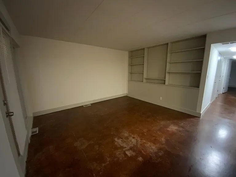 Anthony Street Condos — Photo 79