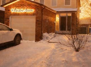 9 Boxdene Ave, Toronto, ON M1V 3C9