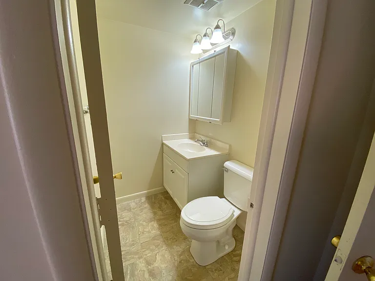 Landover Apartments — Photo 38