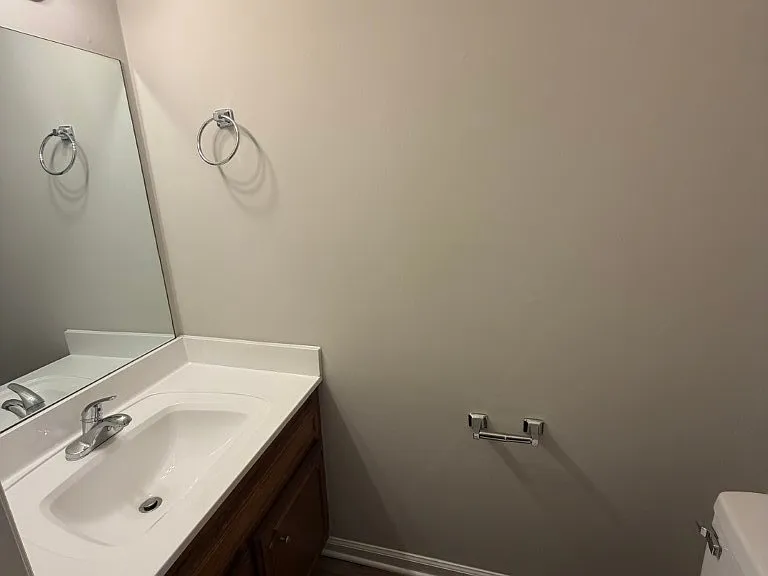 2558 Oak Hill Dr — Photo 6