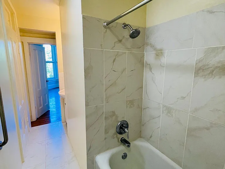 2908 Folsom St #3 — Photo 12