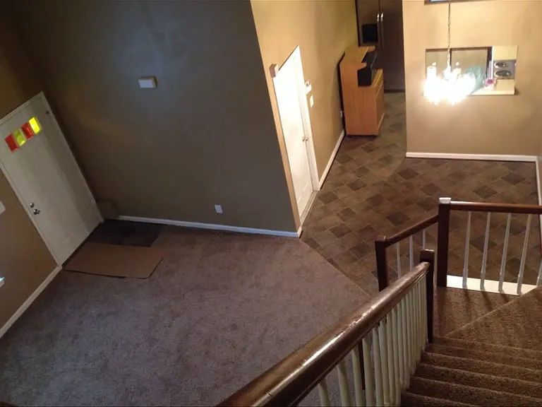 Living room/Dining area