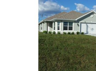 3911 24th St SW, Lehigh Acres, FL 33976