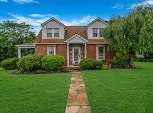 403 Washington St, Springdale, PA 15144