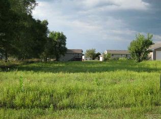 2123 E 30th St N, Sioux Falls, SD 57104