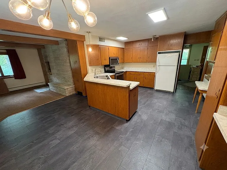 3580 Slinger Rd — Photo 14