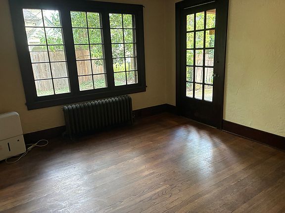 3rd image of 642 NW 9th St