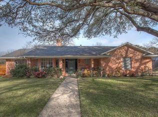 6820 Woodstock Rd, Fort Worth, TX 76116