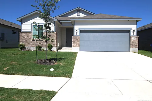 3713 Tripps Pl Photo 1
