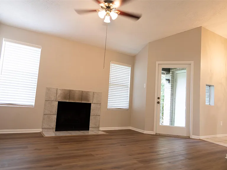 2021 Spenwick Dr #624 — Photo 26