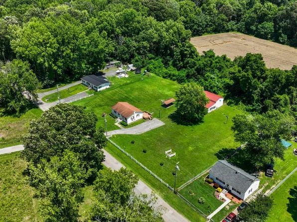 22752 Upland Dr, Bushwood, MD 20618