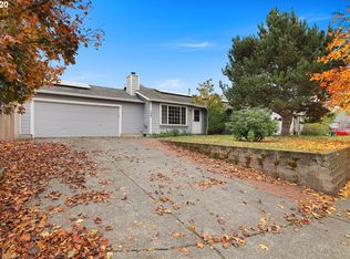 156 S Magnolia St, Cornelius, OR 97113