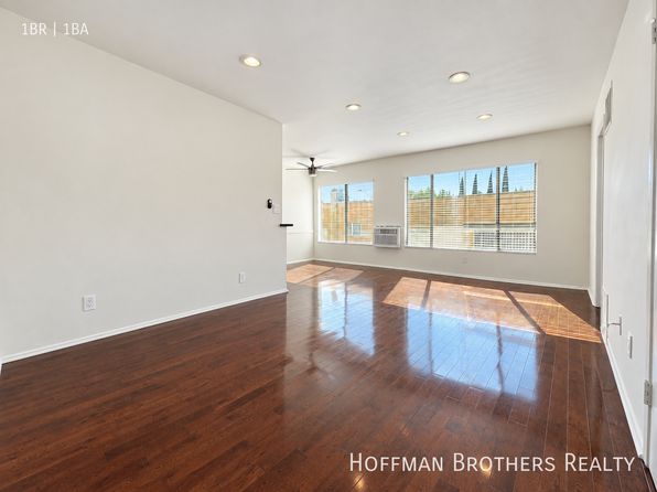 1159 N Curson Ave APT 11
