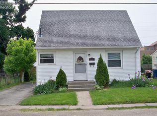 702 Rockwell St, Sandusky, OH