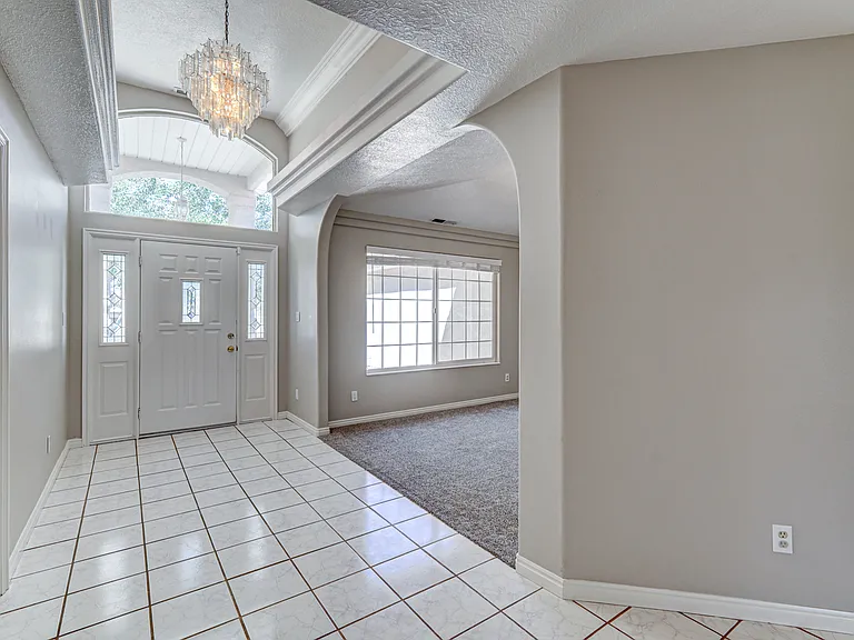 1545 W 5650 N — Photo 22