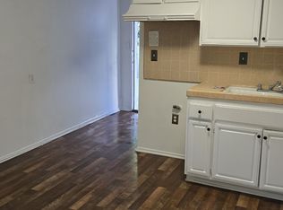 926 W 10th St #7, San Pedro, CA 90731