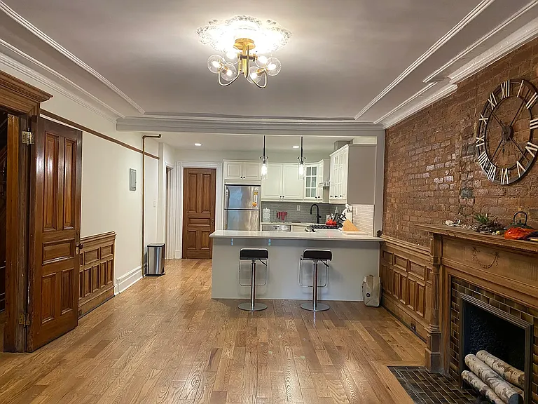 308 Lewis Ave #1 — Photo 2
