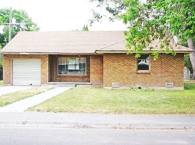1st image of 275 Linden Dr