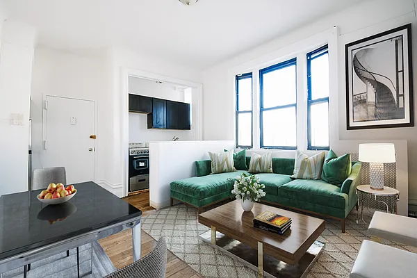 Rented by Skyward | media 10