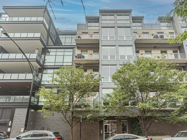 16 N Carpenter St #3N, Chicago, IL 60607