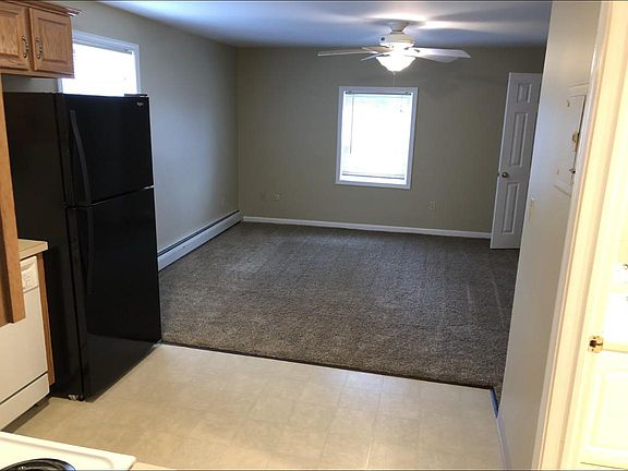 2nd image of 49 Tappan St APT 8
