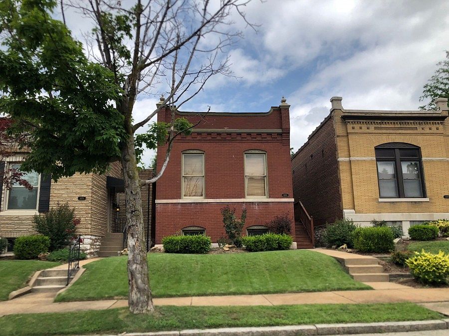 1st image of 3213 Dakota St