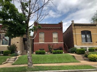 3213 Dakota St, Saint Louis, MO 63111