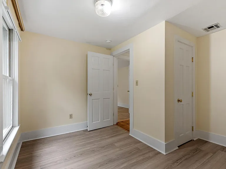 11 Chadwick St #11 — Photo 24