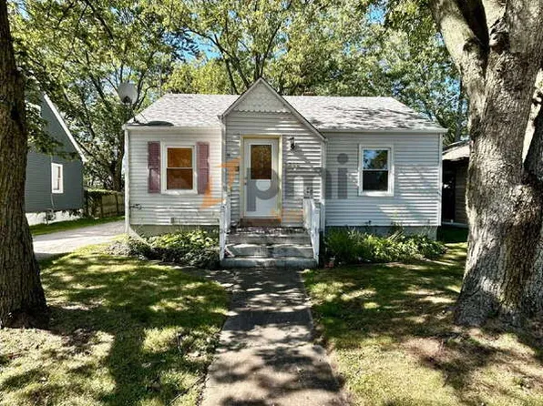 9344 Keilman St, Saint John, IN 46373