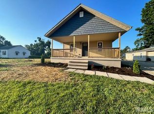 2707 Prairie Grove Dr, Fort Wayne, IN 46809