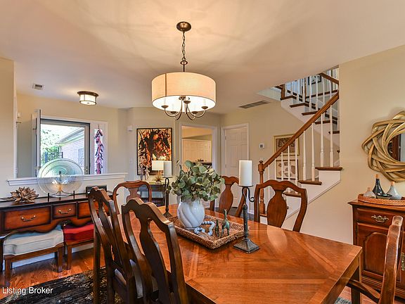 5th image of 10006 Hartwick Village Dr