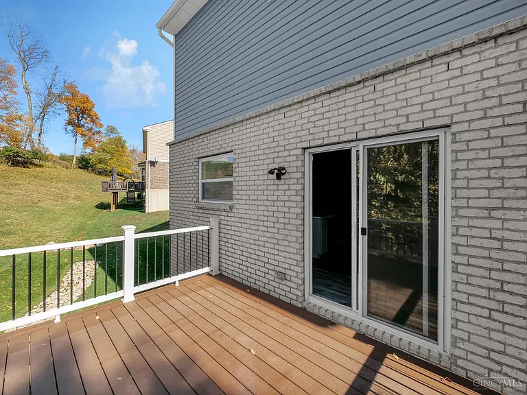 8705 Quietwood Ln — Photo 18