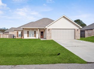 54 Chastain, Sumrall, MS 39482