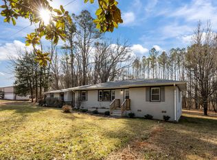 3645 Hicksboro Rd, Henderson, NC 27537