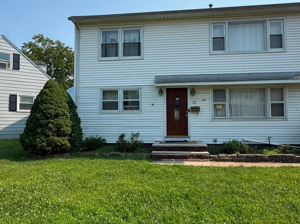 35 Avon Ter, Iselin, NJ 08830