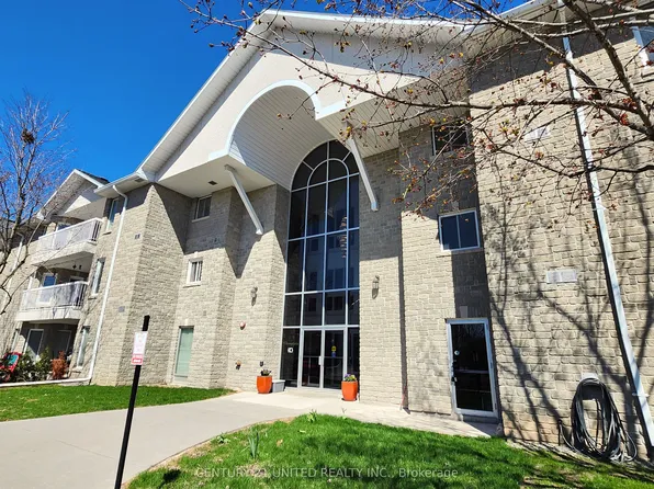 1099 Clonsilla Ave #205C, Peterborough, ON K9J 8L7