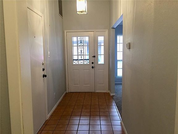 3rd image of 7119 Fuller Cir