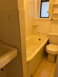 Rented by New York Realty Minimax Inc